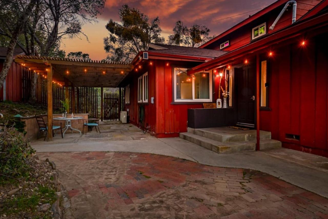 Sierra Vista Lookout Lodge With Creek, Waterfall And Waterholes, Minutes From Bass Lake And Yosemite South Gate North Fork Luaran gambar