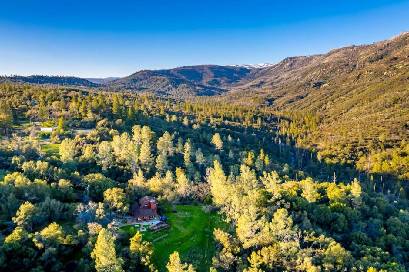 Sierra Vista Lookout Lodge With Creek, Waterfall And Waterholes, Minutes From Bass Lake And Yosemite South Gate North Fork Luaran gambar